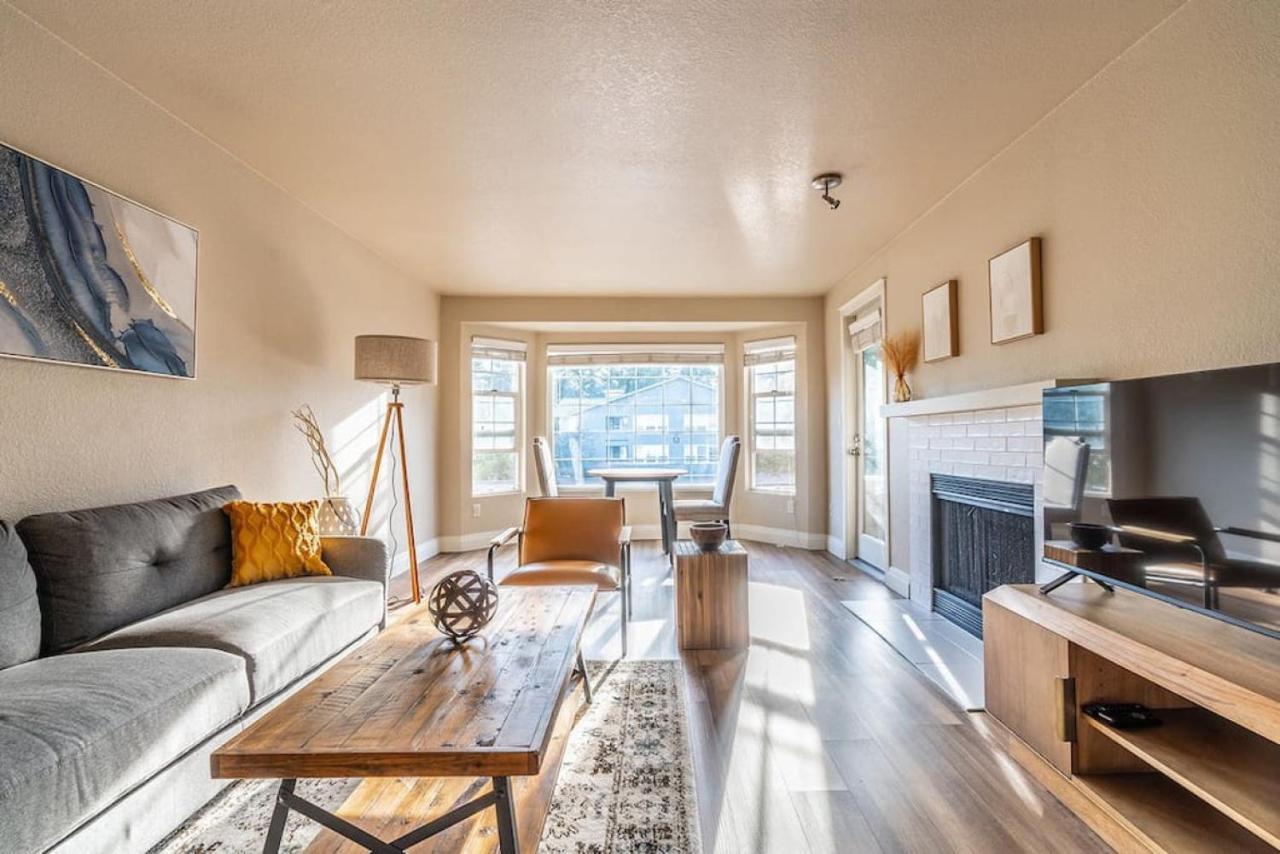 Modern And Spacious Apartment- Gym, Wifi, Free Parking Seattle Exterior foto